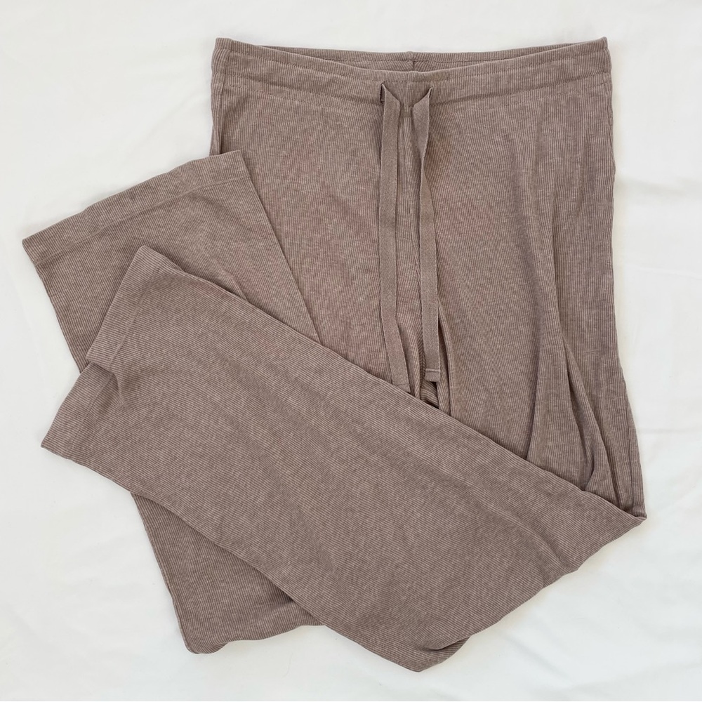 H&M Ribbed Long Sleeve Pajama Set - Picture 4 of 5